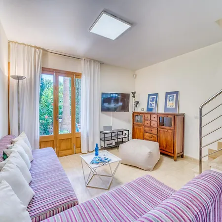 House In Alcudia Near Beach & Mountain Views Сasa de vacaciones *